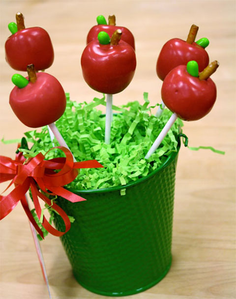 Apple-Cake-Pops-Gift